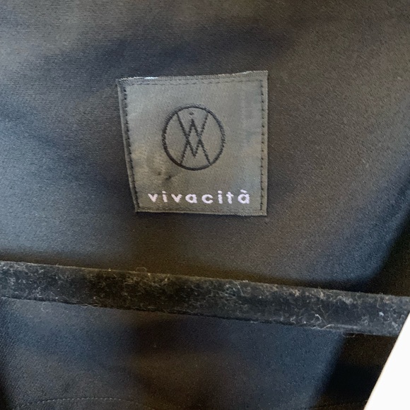 Vivacita off the shoulder with short sleeves shirt size medium - Picture 4 of 5